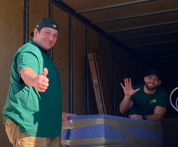 happy movers working